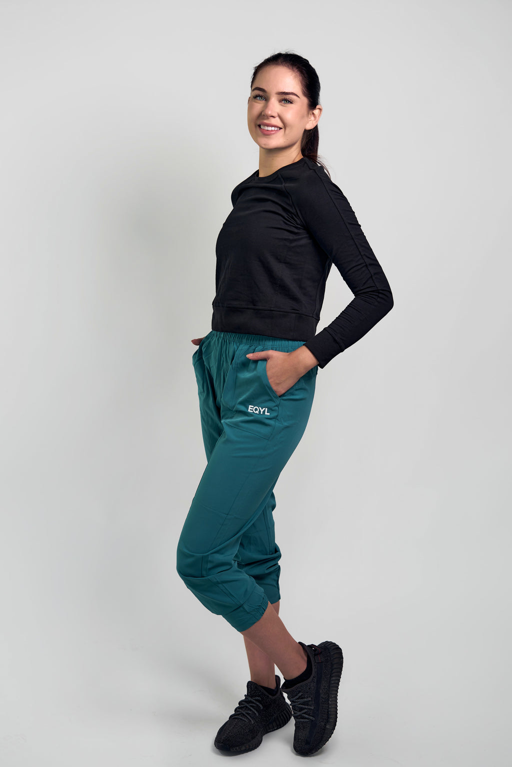 Cropped Jogger - Forest – EQYL Activewear